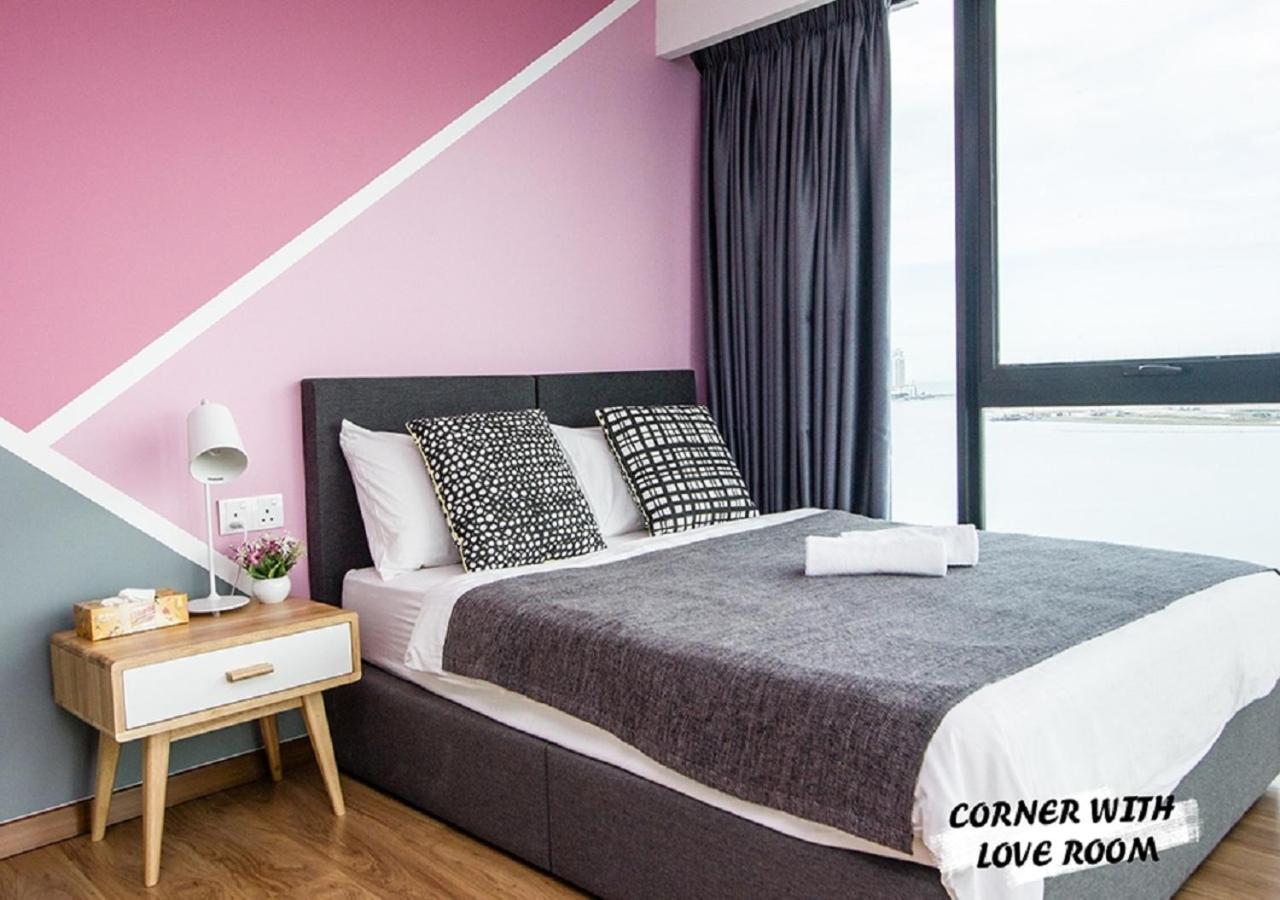 Rumahku Gurney With 270 Degree Sea View George Town Esterno foto